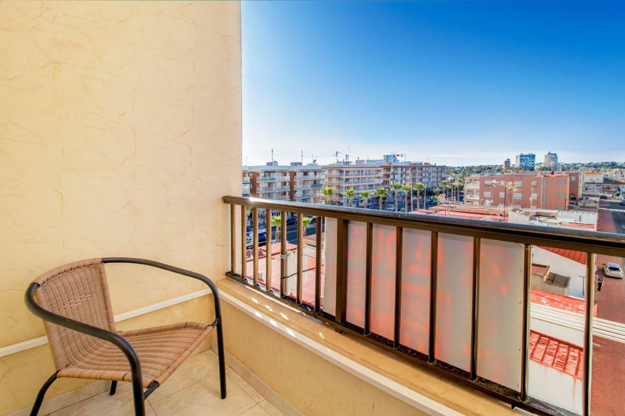 Apartamento 50M Al Mar Torrevieja Exteriör bild
